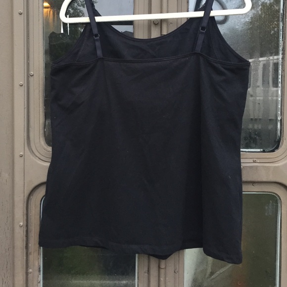 Gap Body black nursing tank XL - Picture 2 of 4
